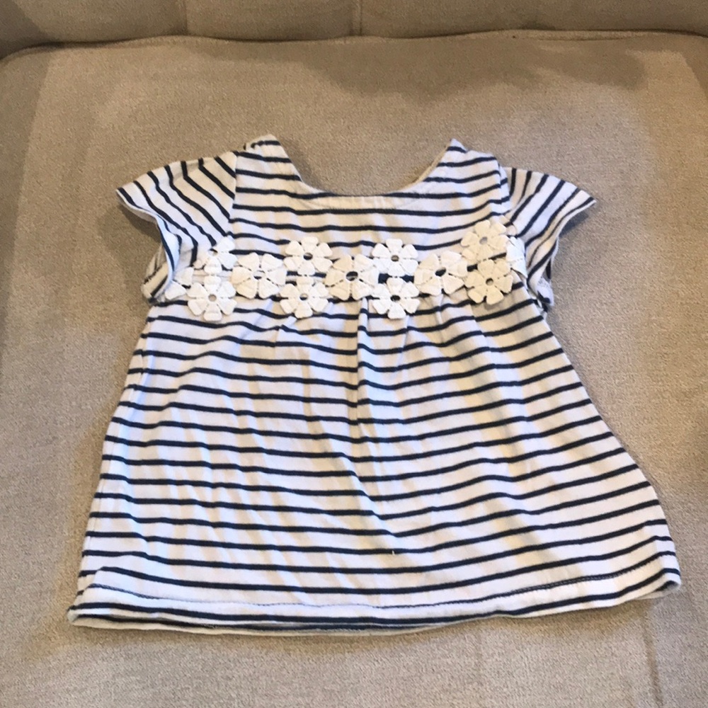 Baby GAP shirt